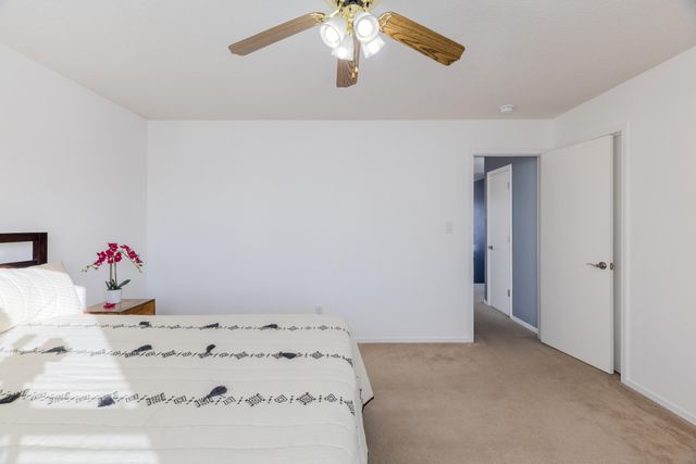 10716 Stonebrook Place NW, Albuquerque, NM 87114