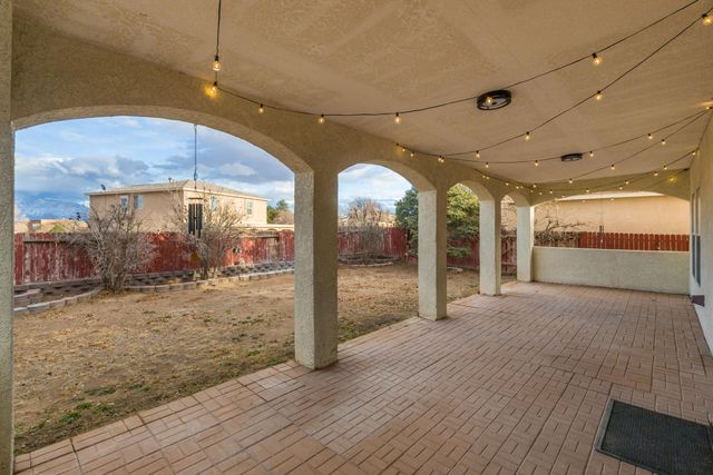 10716 Stonebrook Place NW, Albuquerque, NM 87114