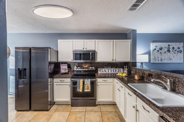 10716 Stonebrook Place NW, Albuquerque, NM 87114