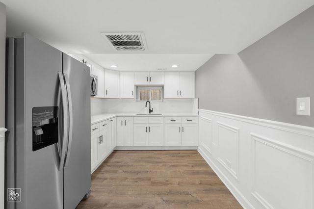 3733 W 58th Street, Chicago, IL 60629