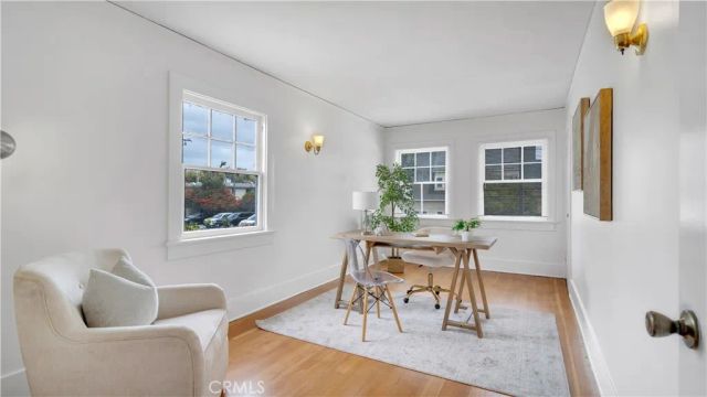 207 W Buffalo Avenue, Santa Ana, CA 92706