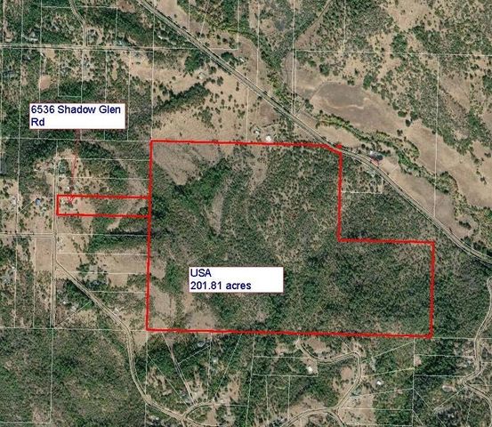 6536 Shadow Glen Drive, Eagle Point, OR 97524