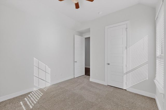 805 Rustic Trail, Midlothian, TX 76065