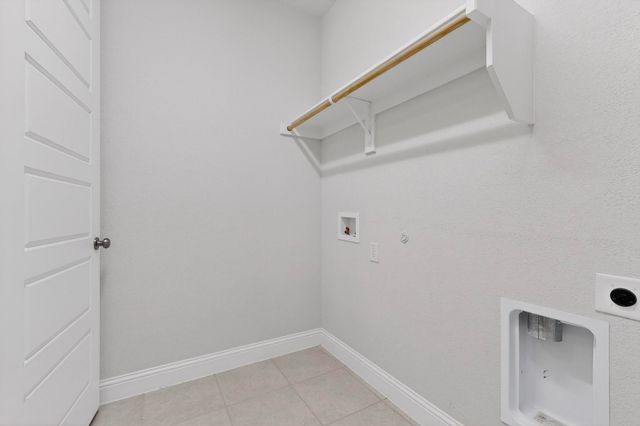 805 Rustic Trail, Midlothian, TX 76065