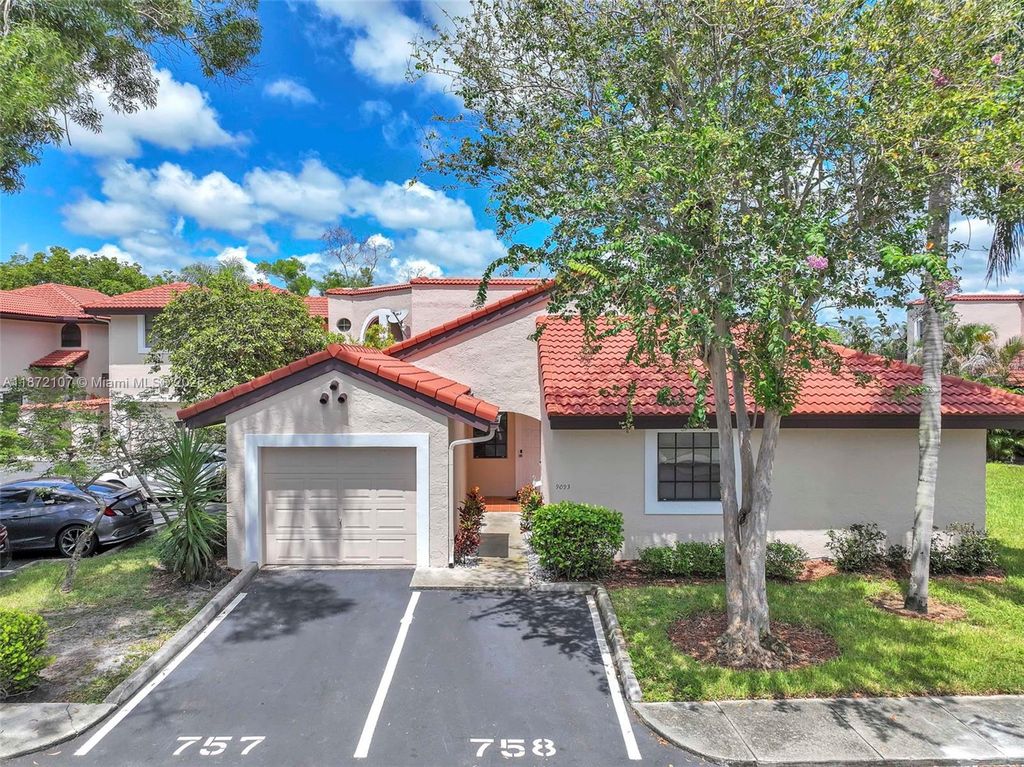 9093 W Sunrise Blvd, Plantation, FL 33322