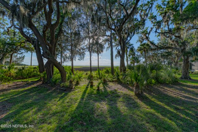3426 SEA MARSH Road, Fernandina Beach, FL 32034