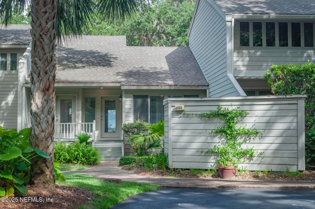 3426 SEA MARSH Road, Fernandina Beach, FL 32034