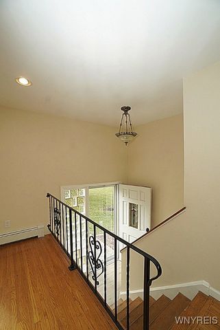 11052 Fairview Drive, Alden, NY 14086