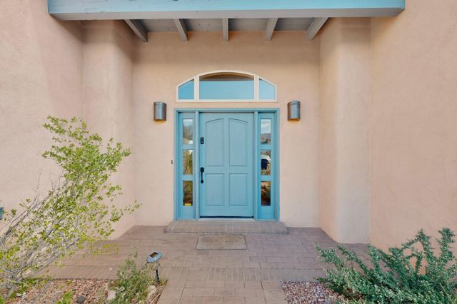 95 Overlook Drive, Placitas, NM 87043