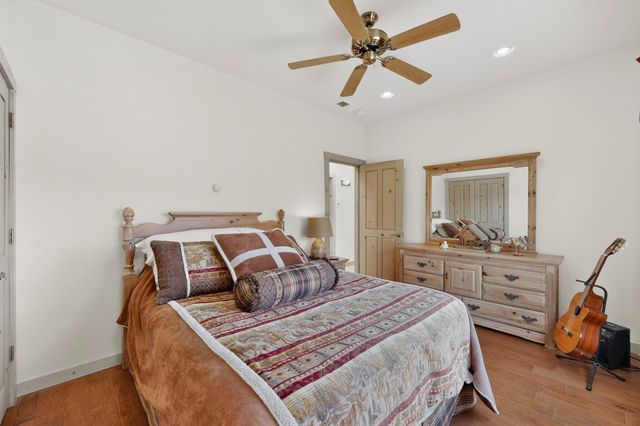 95 Overlook Drive, Placitas, NM 87043