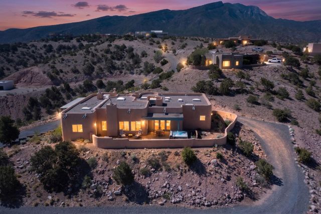 95 Overlook Drive, Placitas, NM 87043