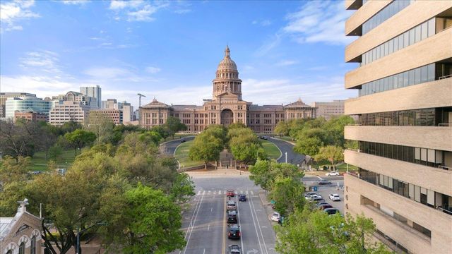 313 W 17th ST 1104, Austin, TX 78701