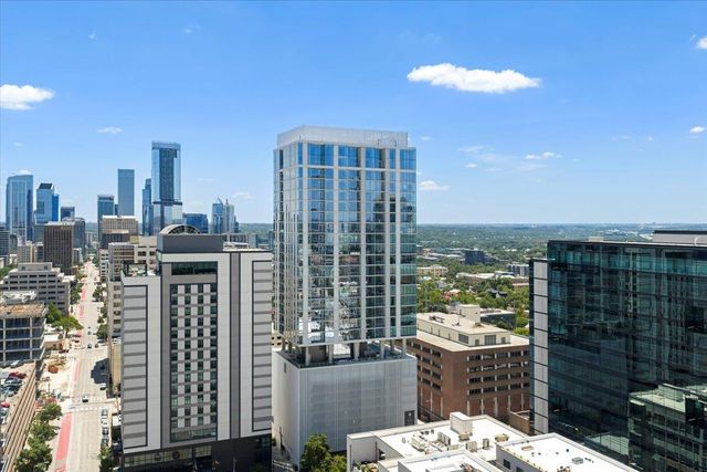 313 W 17th ST 1104, Austin, TX 78701