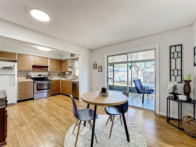 220 E LAWSON DRIVE, Auburndale, FL 33823