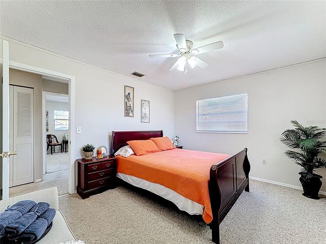 220 E LAWSON DRIVE, Auburndale, FL 33823