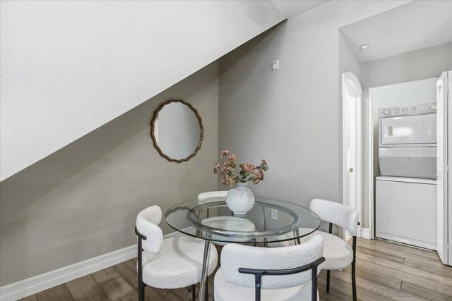 525 11th Avenue 1108, San Diego, CA 92101