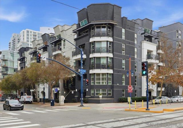 525 11th Avenue 1108, San Diego, CA 92101