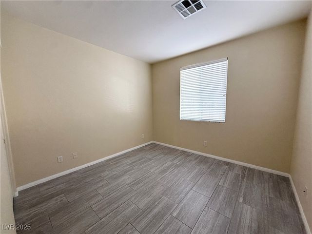 9289 Mandeville Bay Avenue, Las Vegas, NV 89148