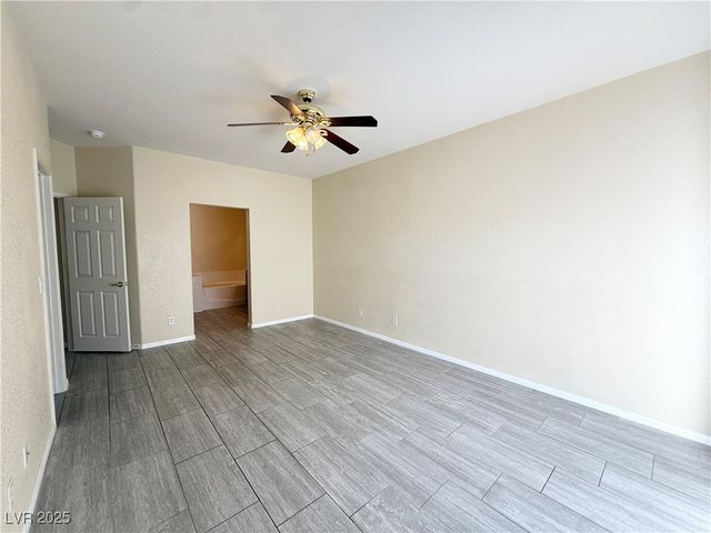 9289 Mandeville Bay Avenue, Las Vegas, NV 89148