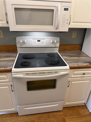 325 S Sandy Brook Way, Simpsonville, SC 29680