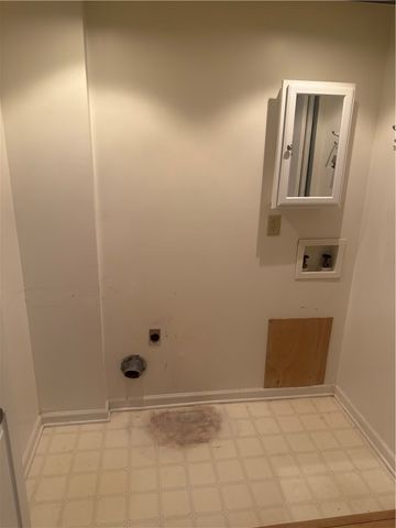 325 S Sandy Brook Way, Simpsonville, SC 29680