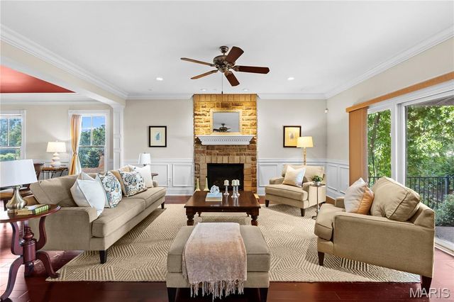 1611 Dearborn Drive, Warson Woods, MO 63122