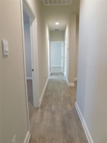 5230 Mountain View Drive, Krum, TX 76249