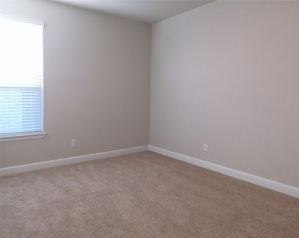 5230 Mountain View Drive, Krum, TX 76249