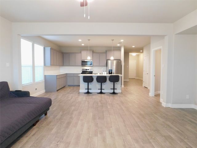 5230 Mountain View Drive, Krum, TX 76249