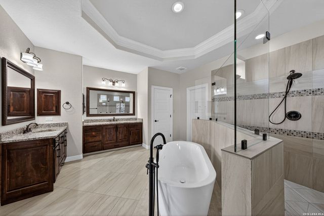 310 MAJESTIC BLF, San Antonio, TX 78258