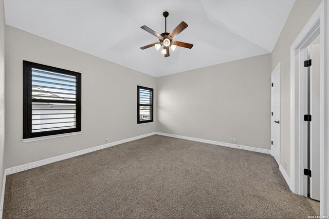 310 MAJESTIC BLF, San Antonio, TX 78258