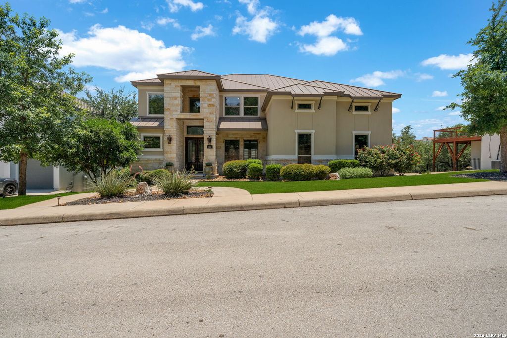 310 MAJESTIC BLF, San Antonio, TX 78258