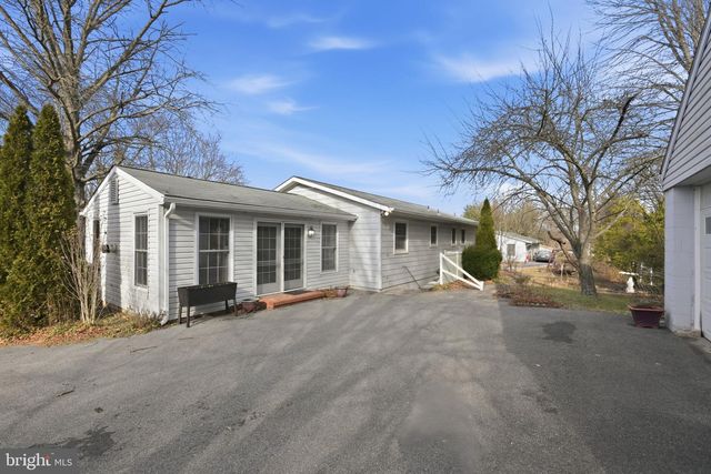 2133 MAYBERRY RD, Westminster, MD 21158