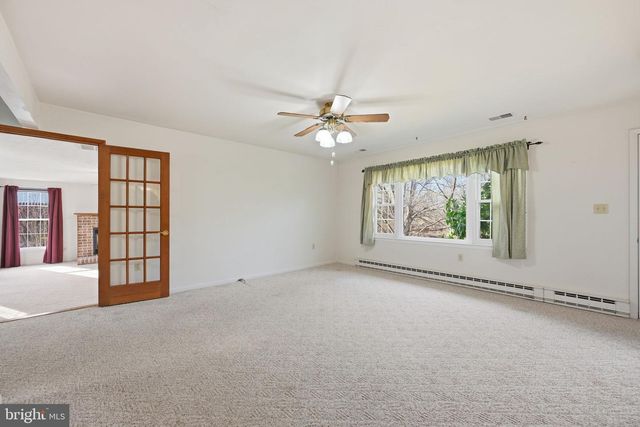 2133 MAYBERRY RD, Westminster, MD 21158