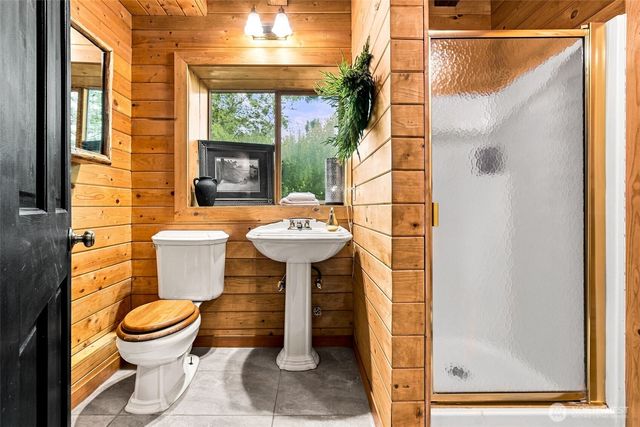 27507 SE 154 Place, Issaquah, WA 98027