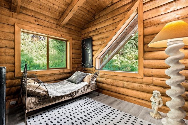 27507 SE 154 Place, Issaquah, WA 98027
