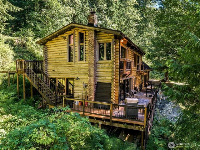 27507 SE 154 Place, Issaquah, WA 98027