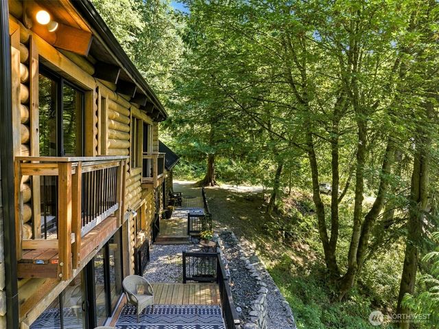 27507 SE 154 Place, Issaquah, WA 98027