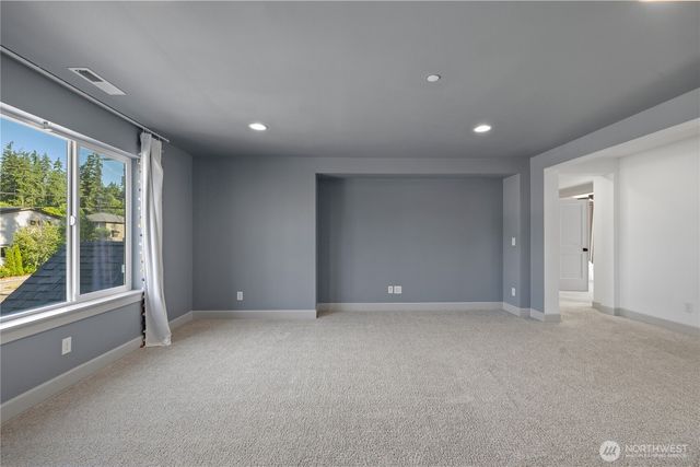 23433 3rd Avenue SE, Bothell, WA 98021