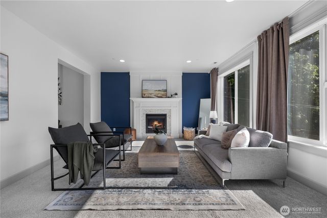 23433 3rd Avenue SE, Bothell, WA 98021