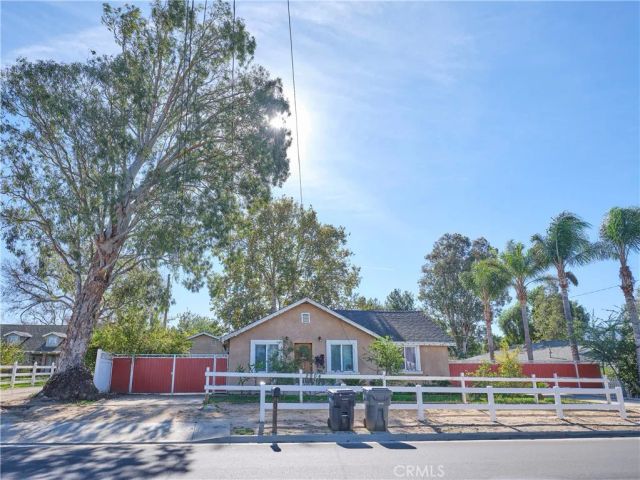 2904 2nd, Norco, CA 92860