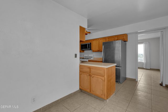337 Clairemont Road, El Paso, TX 79912