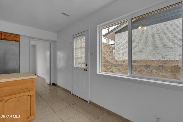 337 Clairemont Road, El Paso, TX 79912