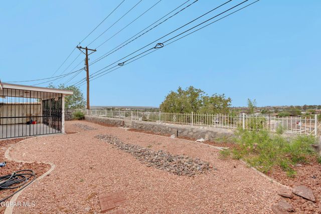 337 Clairemont Road, El Paso, TX 79912
