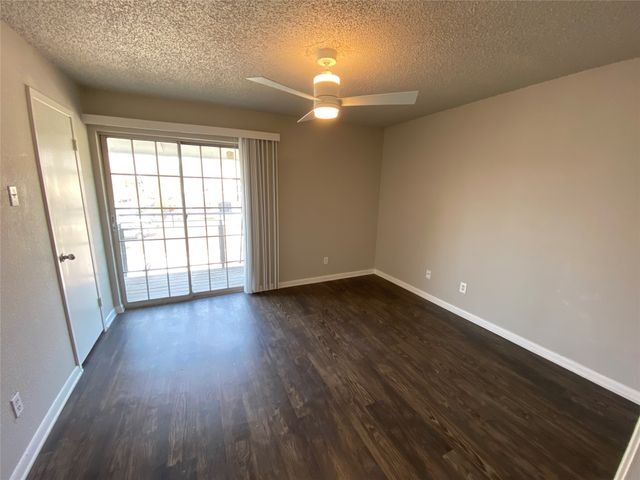 4502 Gaston Avenue 322, Dallas, TX 75246