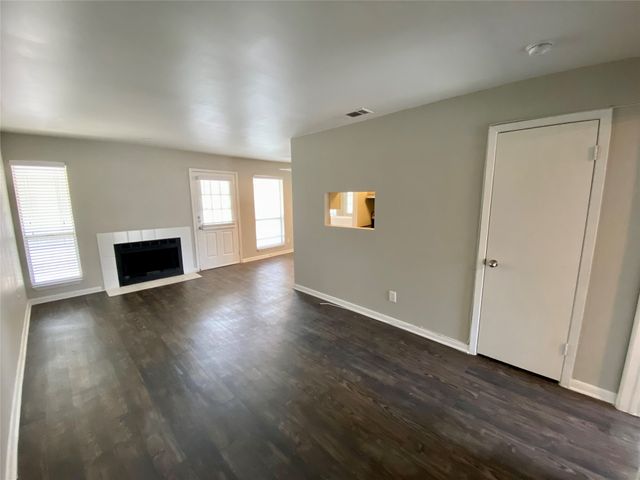 4502 Gaston Avenue 322, Dallas, TX 75246