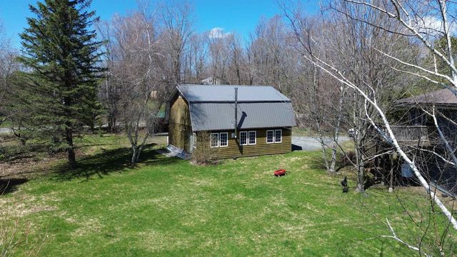 3 Muddy Dog Run, Westford, VT 05494