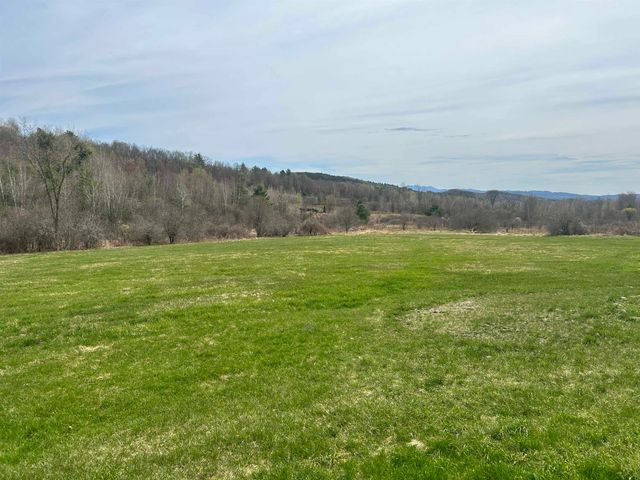 3 Muddy Dog Run, Westford, VT 05494
