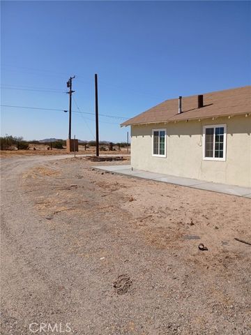 37712 210th Street, Palmdale, CA 93591