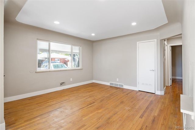 8735 W 54th Place, Arvada, CO 80002